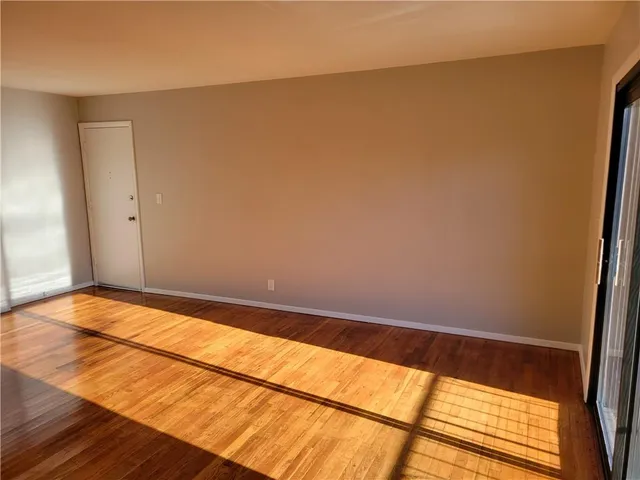 $139,950 | 8221 Santa Fe Drive, Unit 10, Overland Park, KS 66204