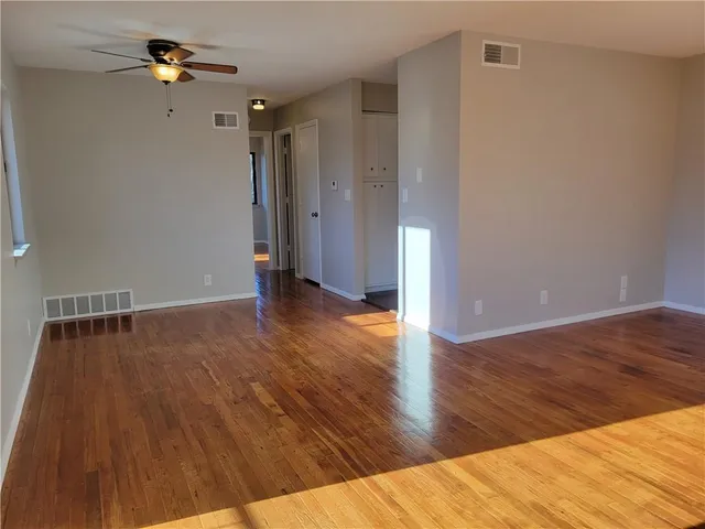 $139,950 | 8221 Santa Fe Drive, Unit 10, Overland Park, KS 66204