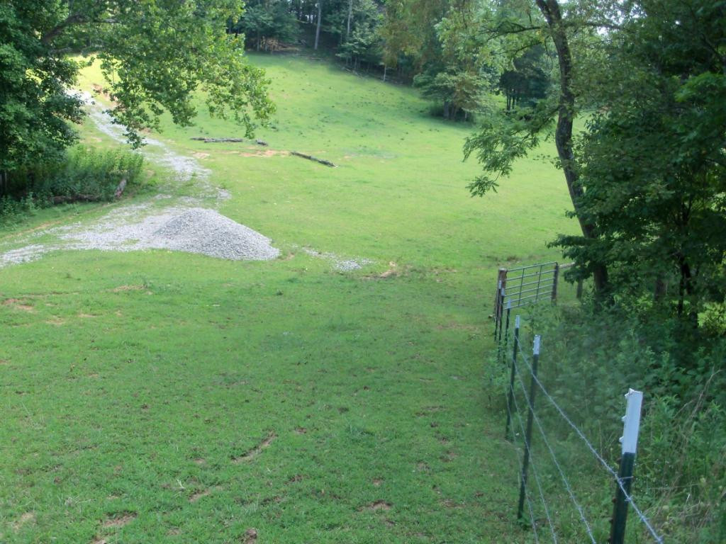 O Kingdom Road Duffield, VA 24244 - Photo 11 of 36 Photo 11