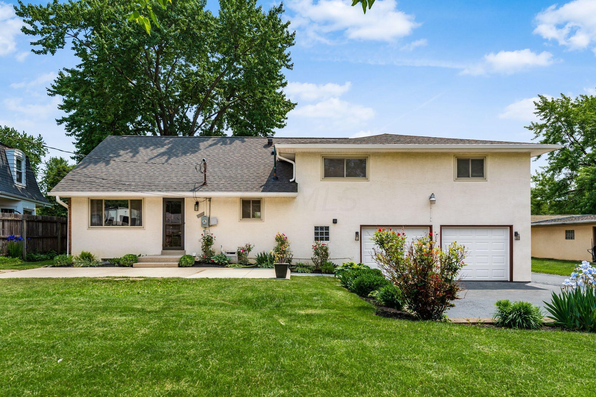 1767 Kenwick Road Columbus, OH 43209 - Photo 35 of 36 Rear View