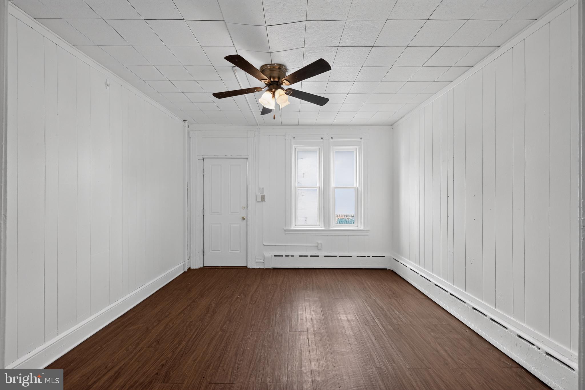 361 Beaver Street Lancaster, PA 17603 - Photo 2 of 16