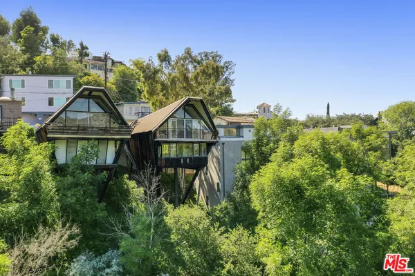 $5,250 | 7149 Woodrow Wilson Drive, Los Angeles, CA 90068