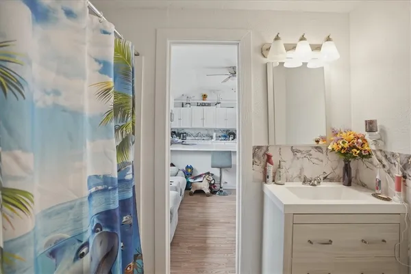 $129,000 | 300 Packing House Avenue, Taft, TX 78390