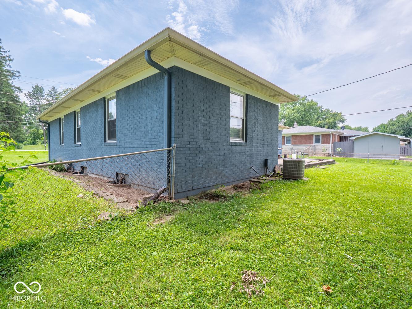 2240 East Thompson Road Indianapolis, IN 46227 - Photo 47 of 50 Gallery Image 47