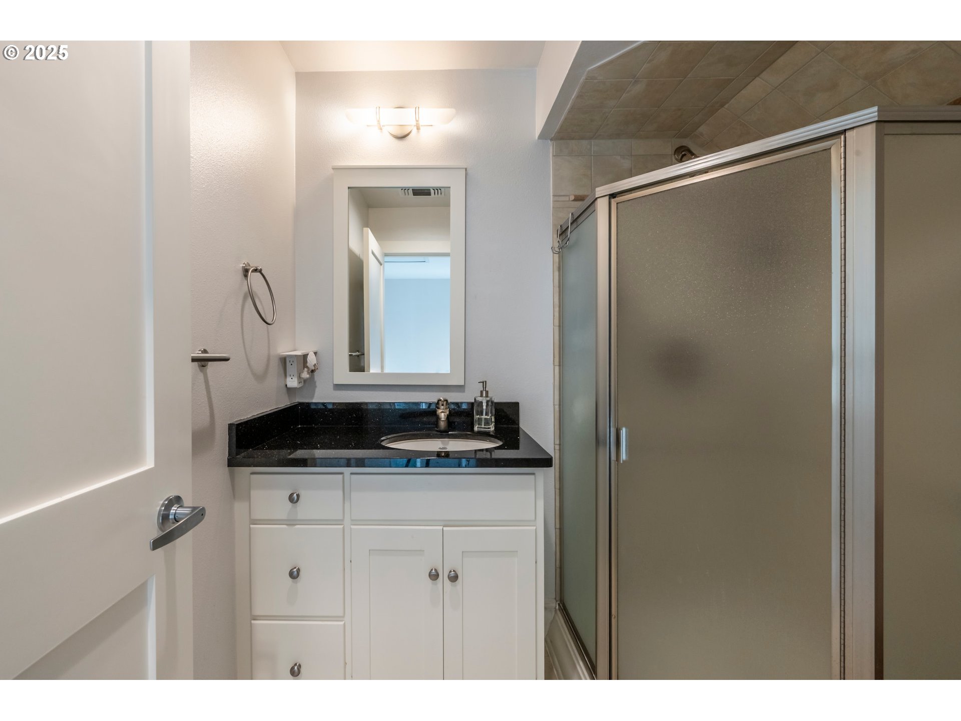 1499 Ginkgo Court Bandon, OR 97411 - Photo 33 of 39