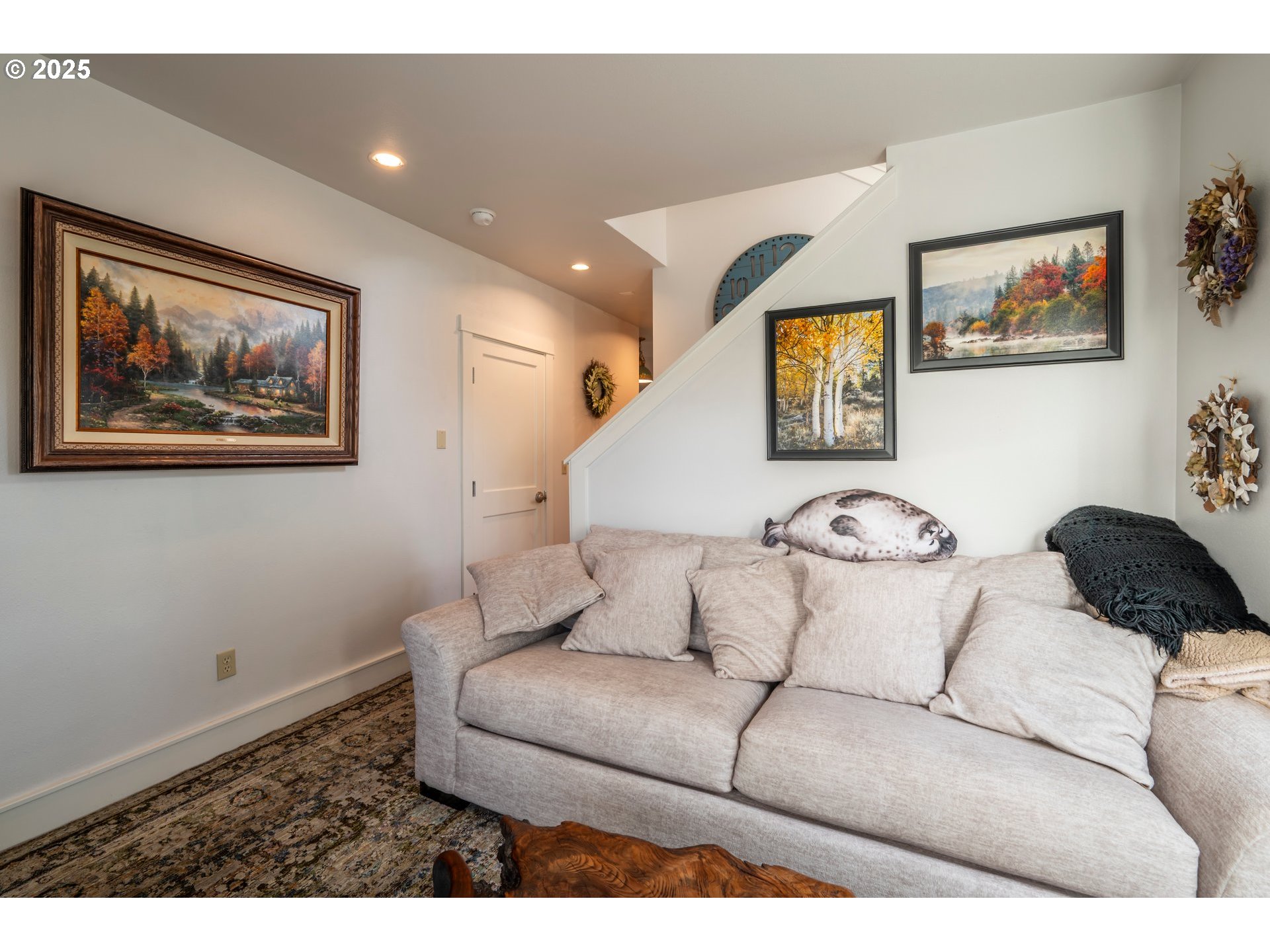 1499 Ginkgo Court Bandon, OR 97411 - Photo 8 of 39