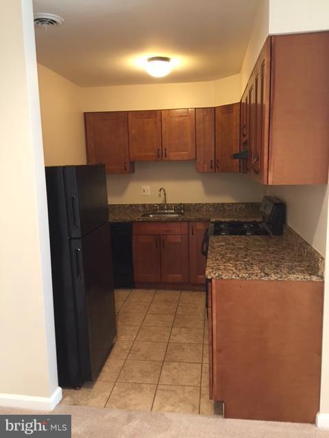 1851 Addison Road South District Heights, MD 20747 - Photo 7 of 20 Kitchen