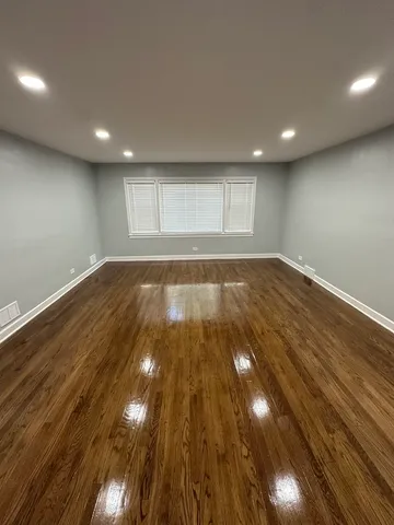 $2,200 | 8232 Keating Avenue, Unit 1, Skokie, IL 60076