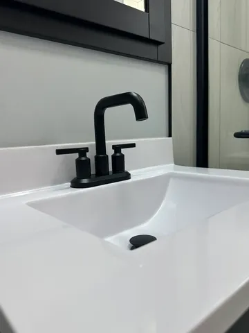 $2,200 | 8232 Keating Avenue, Unit 1, Skokie, IL 60076