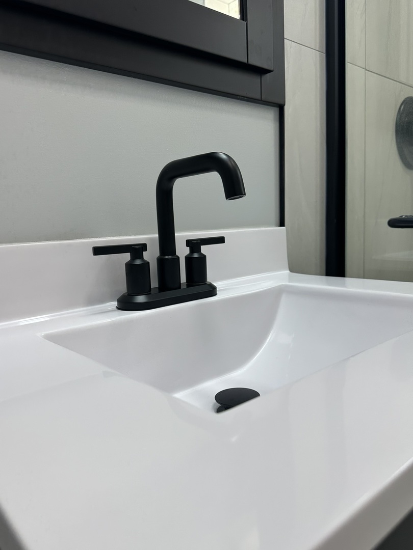 8232 Keating Avenue, Unit 1 Skokie, IL 60076 - Photo 8 of 21