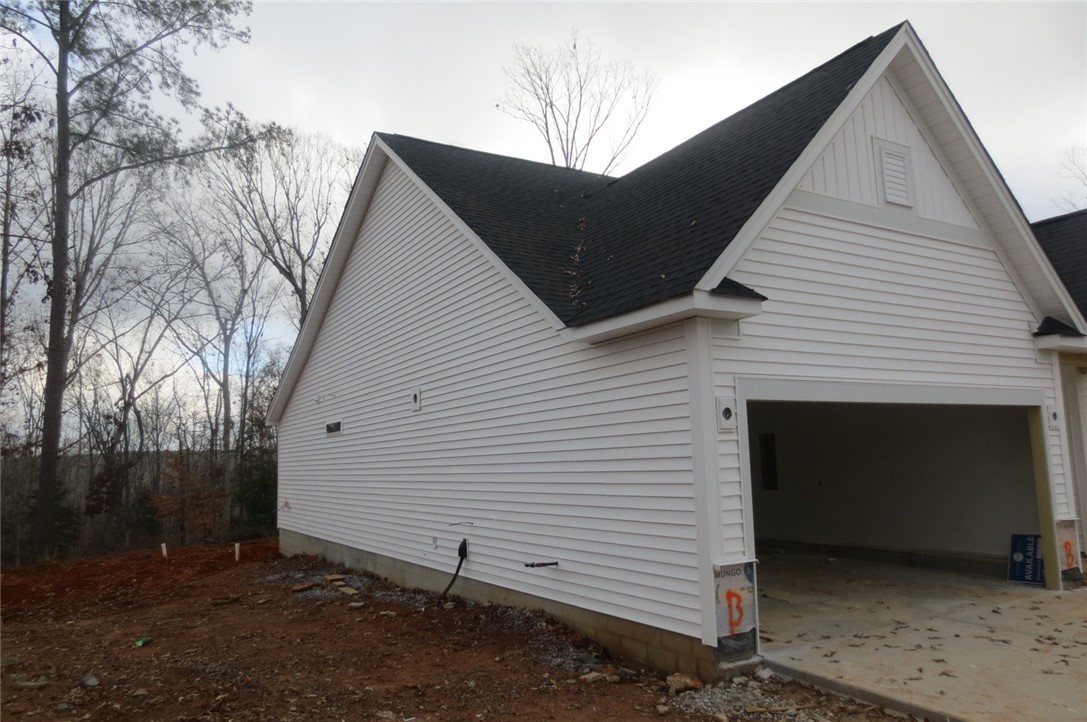 201 Carpenter Road Anderson, SC 29621 - Photo 4 of 46 Gallery Image 4