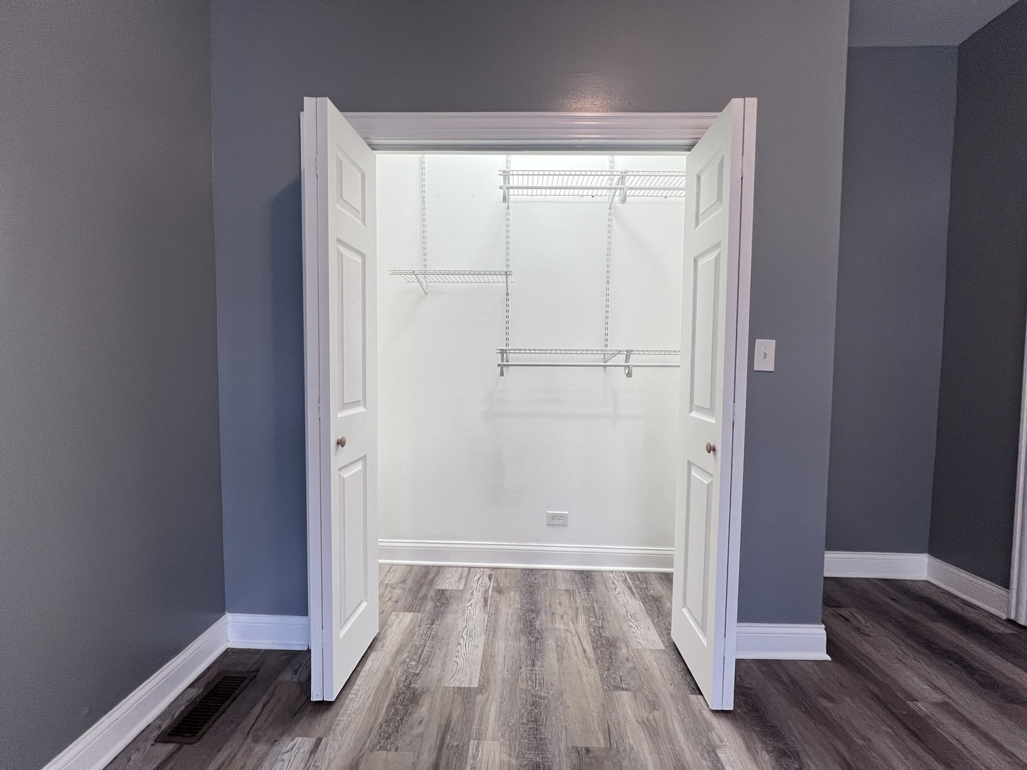 7057 South Normal Boulevard, Unit 1N Chicago, IL 60621 - Photo 7 of 37