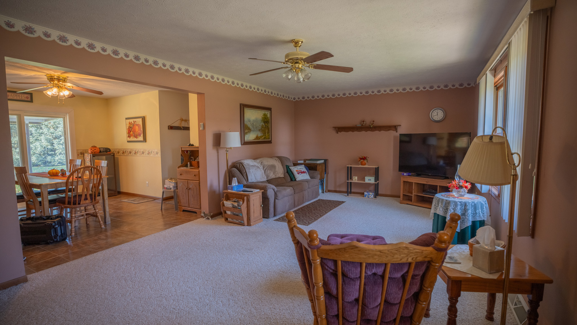 8752 Perryville Road Monroe Center, IL 61052 - Photo 22 of 41 a dining room with furniture and wooden floor