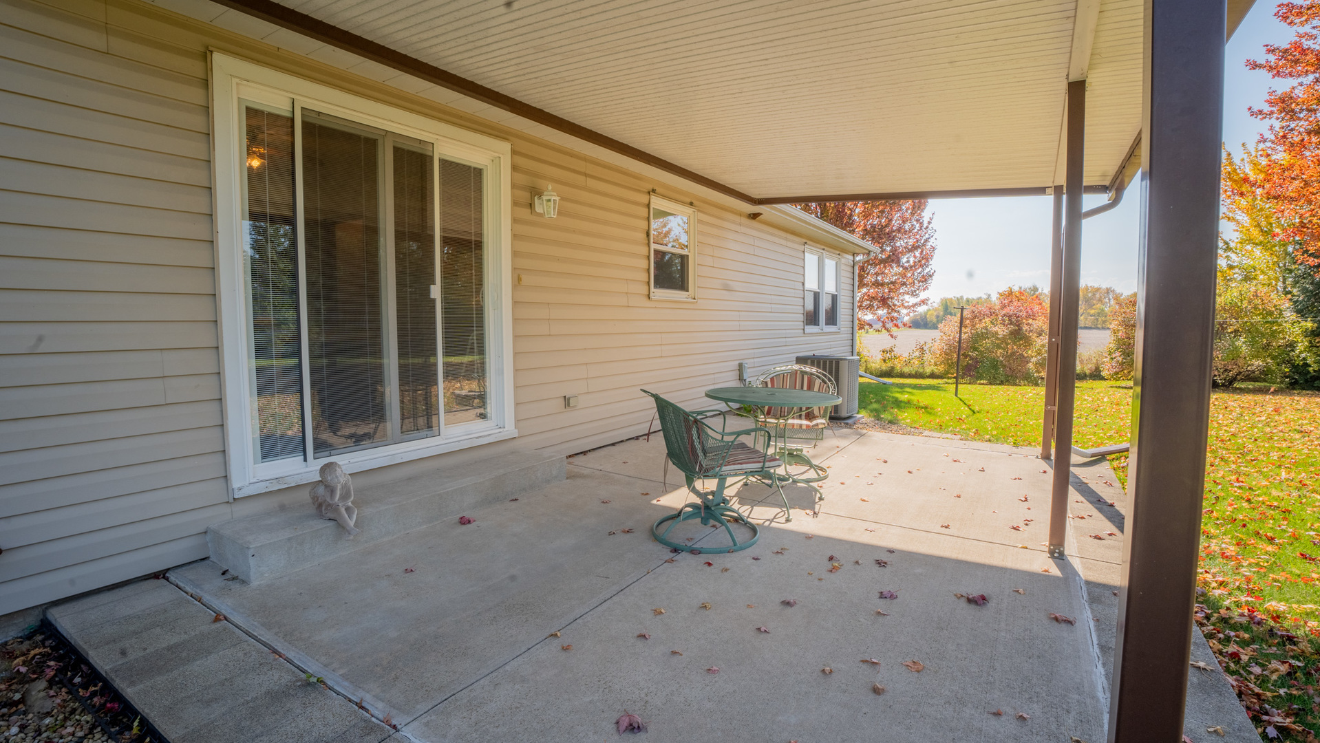 8752 Perryville Road Monroe Center, IL 61052 - Photo 40 of 41 a view of an ocean from a balcony