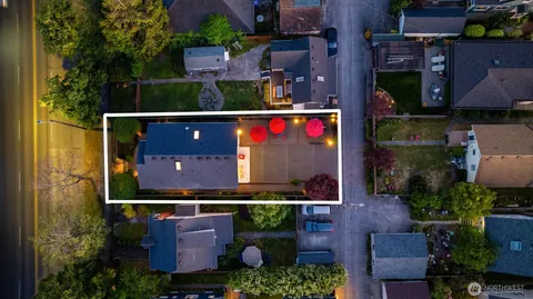 $1,398,000 | 5625 35th Avenue Southwest, Seattle, WA 98126