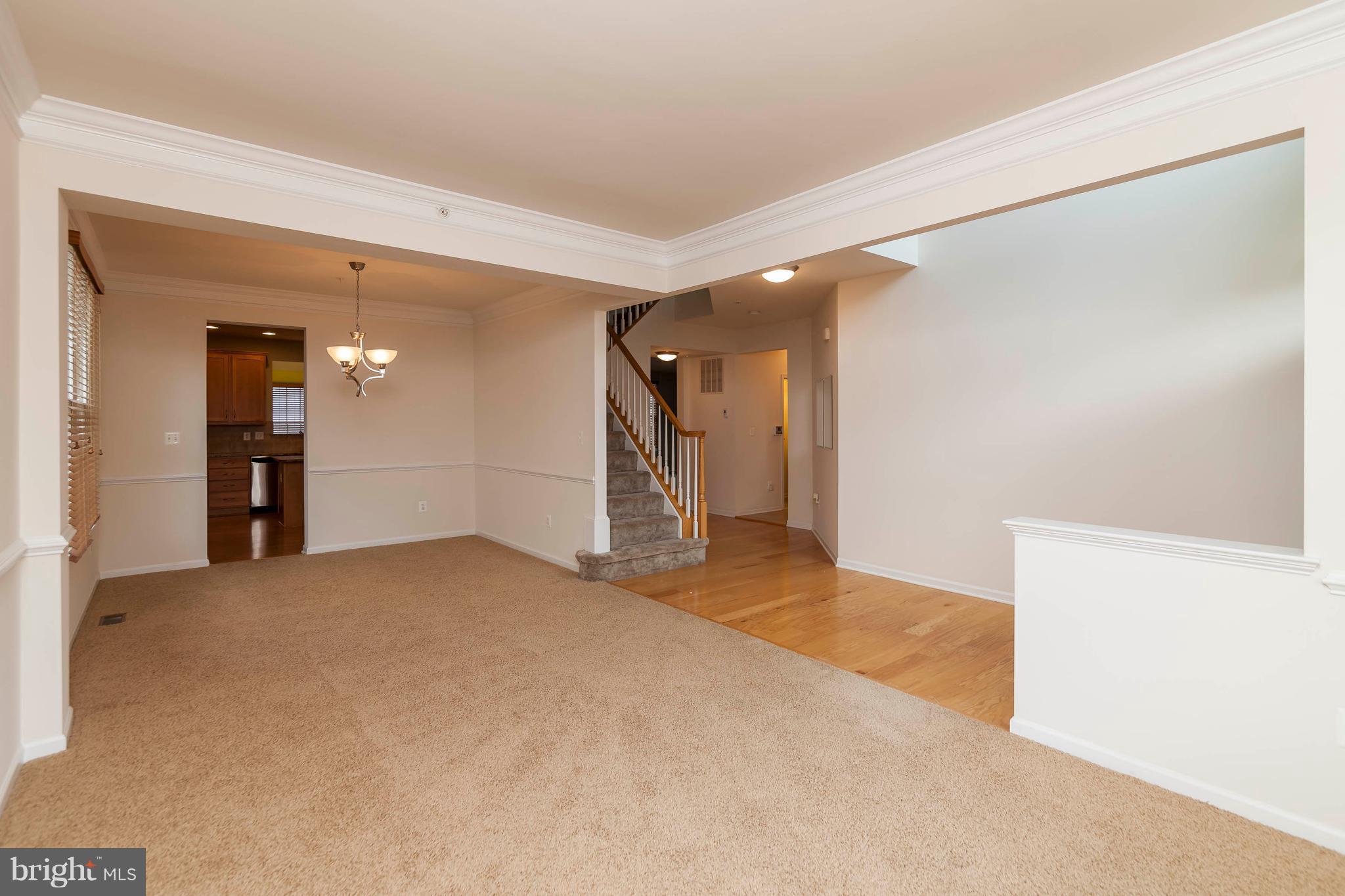 4021 Bridle Ridge Road Upper Marlboro, MD 20772 - Photo 5 of 30 Living Room