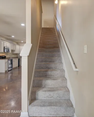 $129,999 | 1402 Jefferson Street, Unit 203, Lafayette, LA 70501