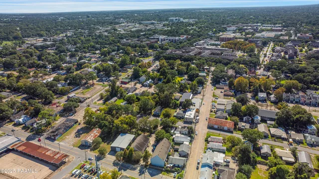 $129,999 | 1402 Jefferson Street, Unit 203, Lafayette, LA 70501