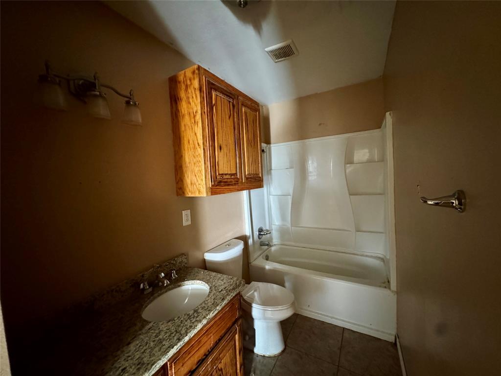 1345 Oak Hill Road Valley View, TX 76272 - Photo 12 of 16