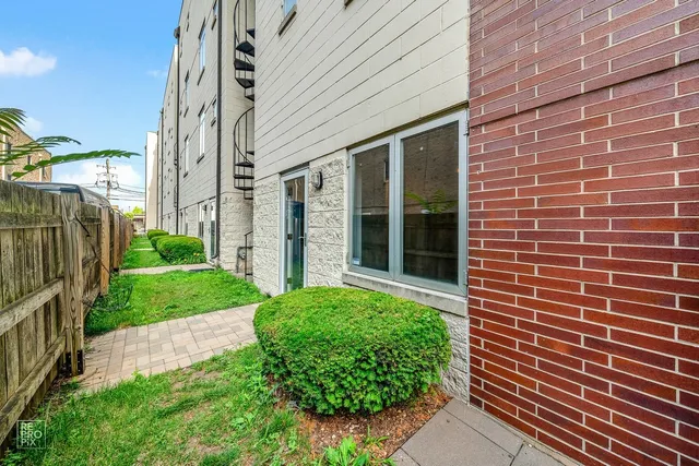 $414,900 | 1808 South Michigan Avenue, Unit 1, Chicago, IL 60616