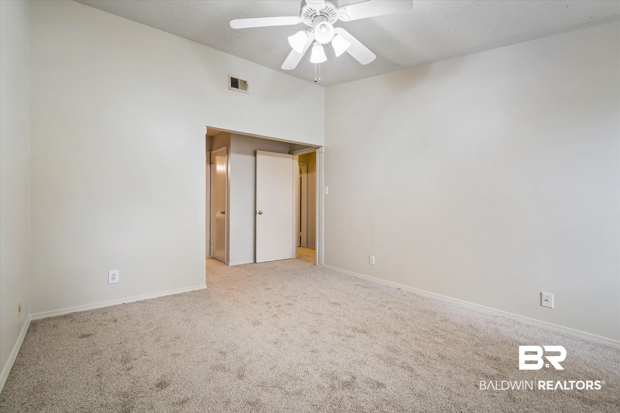 6050 Grelot Road, Unit 205 Mobile, AL 36609 - Photo 15 of 21