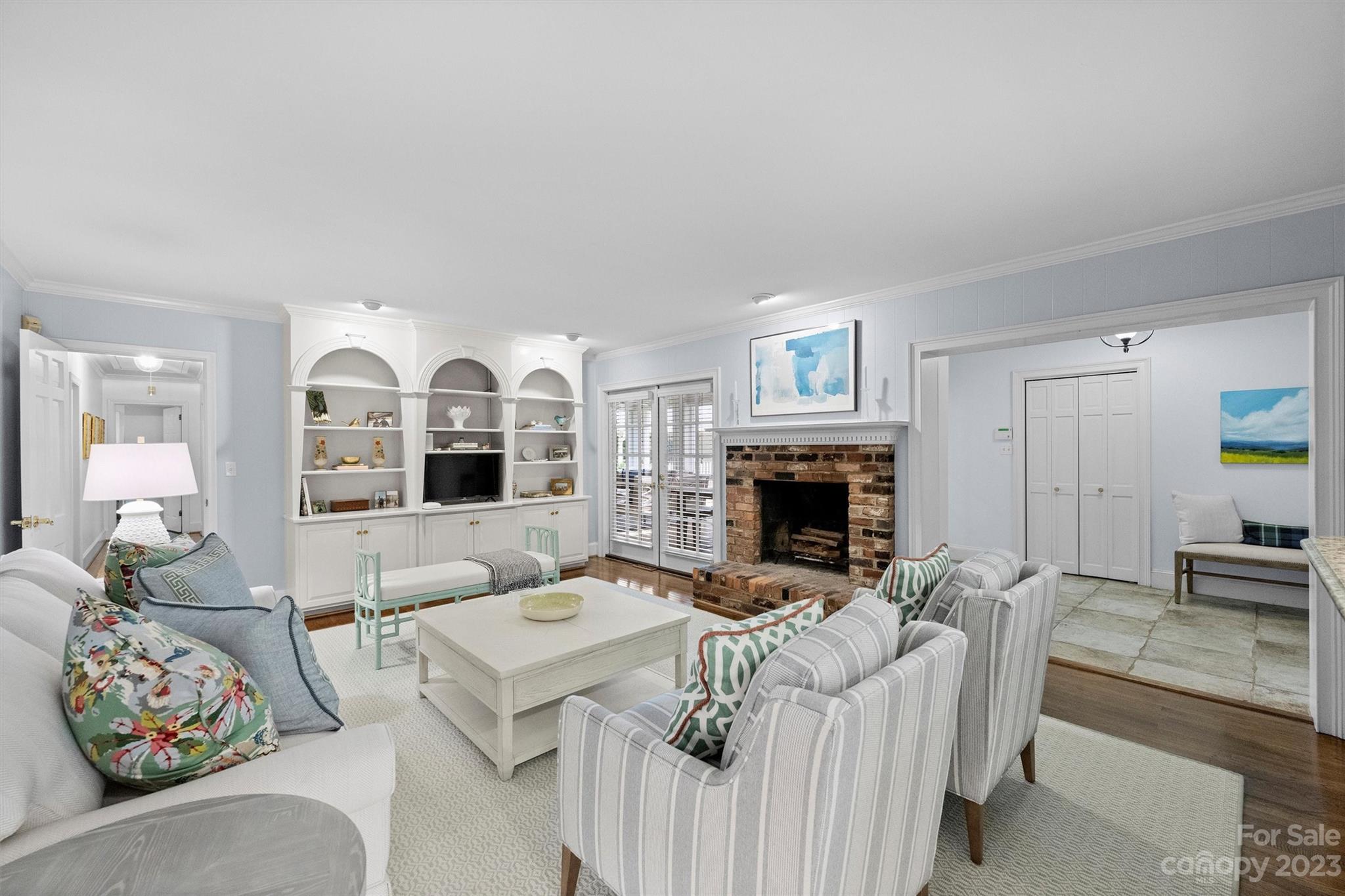 3813 Fellsway Road Charlotte, NC 28209 - Photo 8 of 33 Gallery Image 8