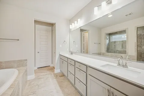 $745,000 | 28706 Casen Ranch Lane, Fulshear, TX 77441