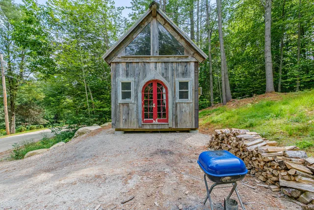 $135,000 | 18 Beech Lane, Greenwood, ME 04255