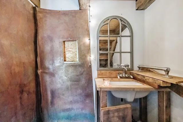 $135,000 | 18 Beech Lane, Greenwood, ME 04255