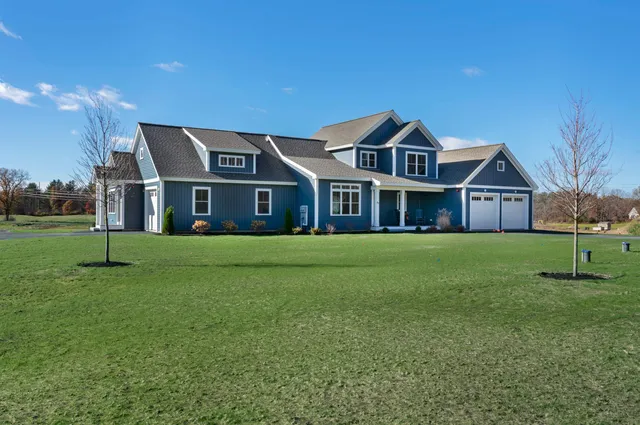 $1,200,000 | 8 Acadia Drive, Hudson, NH 03051