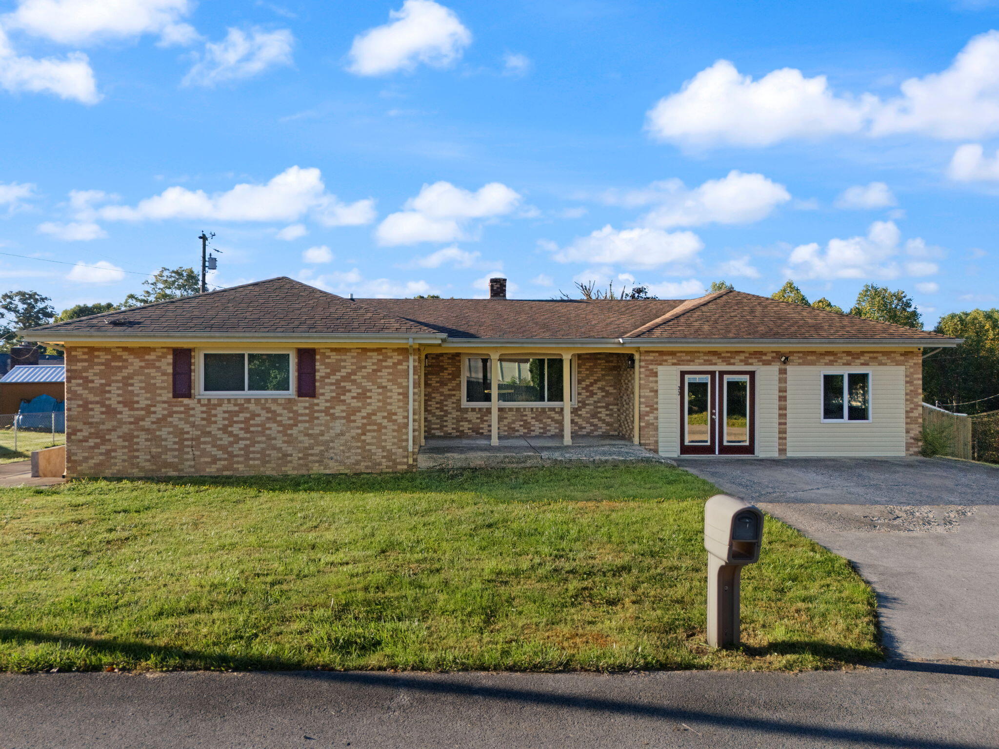 33 Springfield Circle Corbin, KY 40701 - Photo 81 of 87 63-web-or-mls-DJI_20241009091048_0003_D