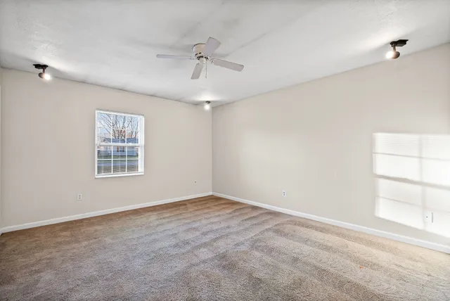 $1,350 | 1174 Schatten Street, Oak Grove, KY 42262