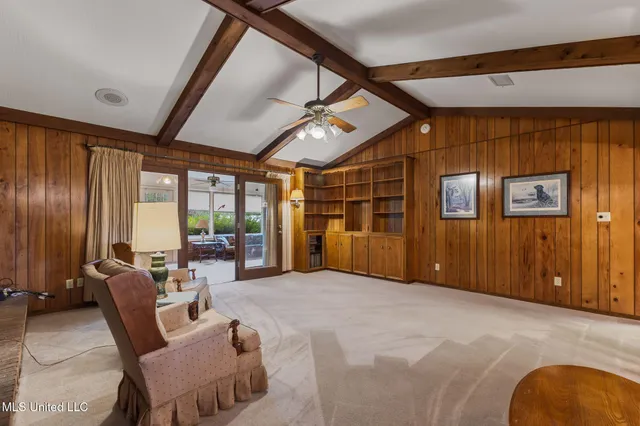 $424,000 | 307 Salem School Road, Collins, MS 39428