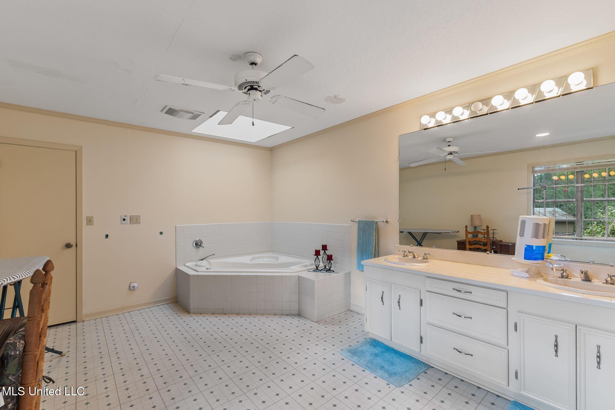 307 Salem School Road Collins, MS 39428 - Photo 15 of 55 307_Salem_School_Rd-14