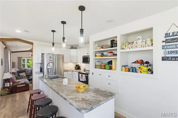 $275,000 | 840 County Road 421, Poplar Bluff, MO 63901