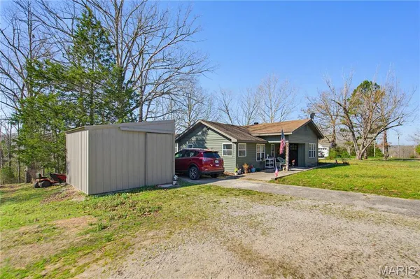 $275,000 | 840 County Road 421, Poplar Bluff, MO 63901