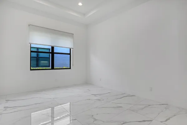 $9,750 | 13501 Artisan Circle, Palm Beach Gardens, FL 33418
