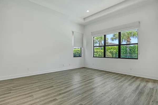 $9,750 | 13501 Artisan Circle, Palm Beach Gardens, FL 33418