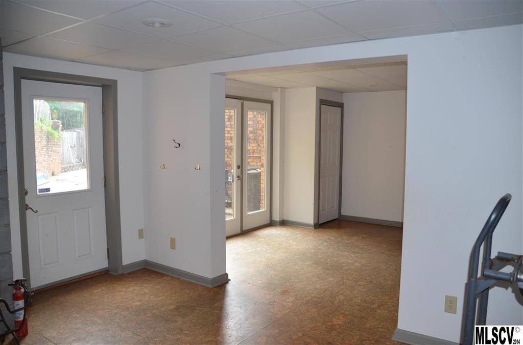 1646 Machine Shop Road Hickory, NC 28602 - Photo 4 of 25 Gallery Image 4