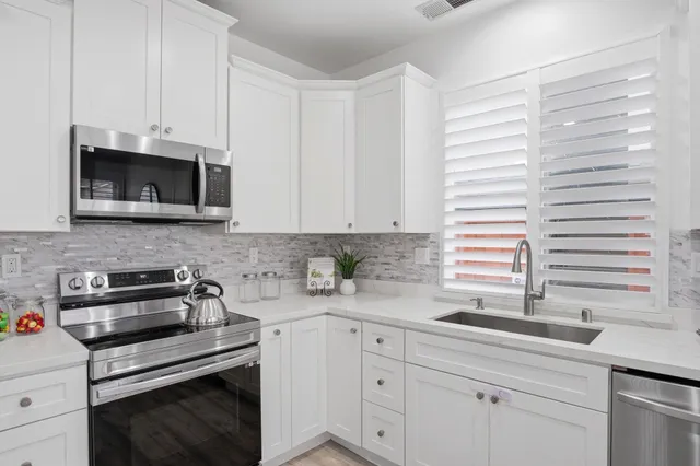 $699,000 | 1294 Dover Lane, Tracy, CA 95377