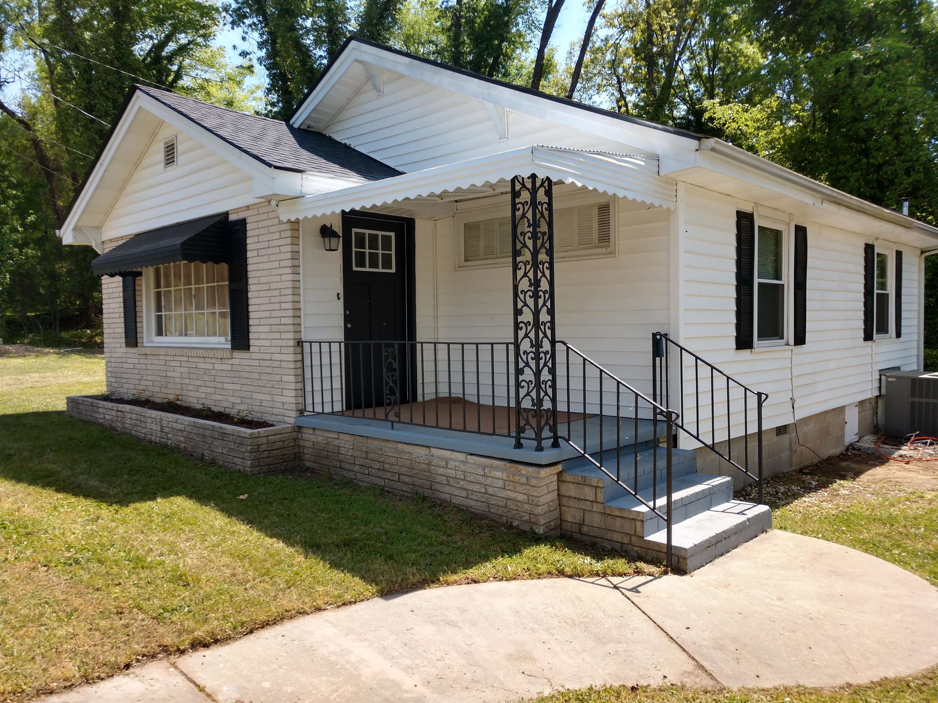 120 State Rd S-44-40 Buffalo, SC 29321 - Photo 1 of 13