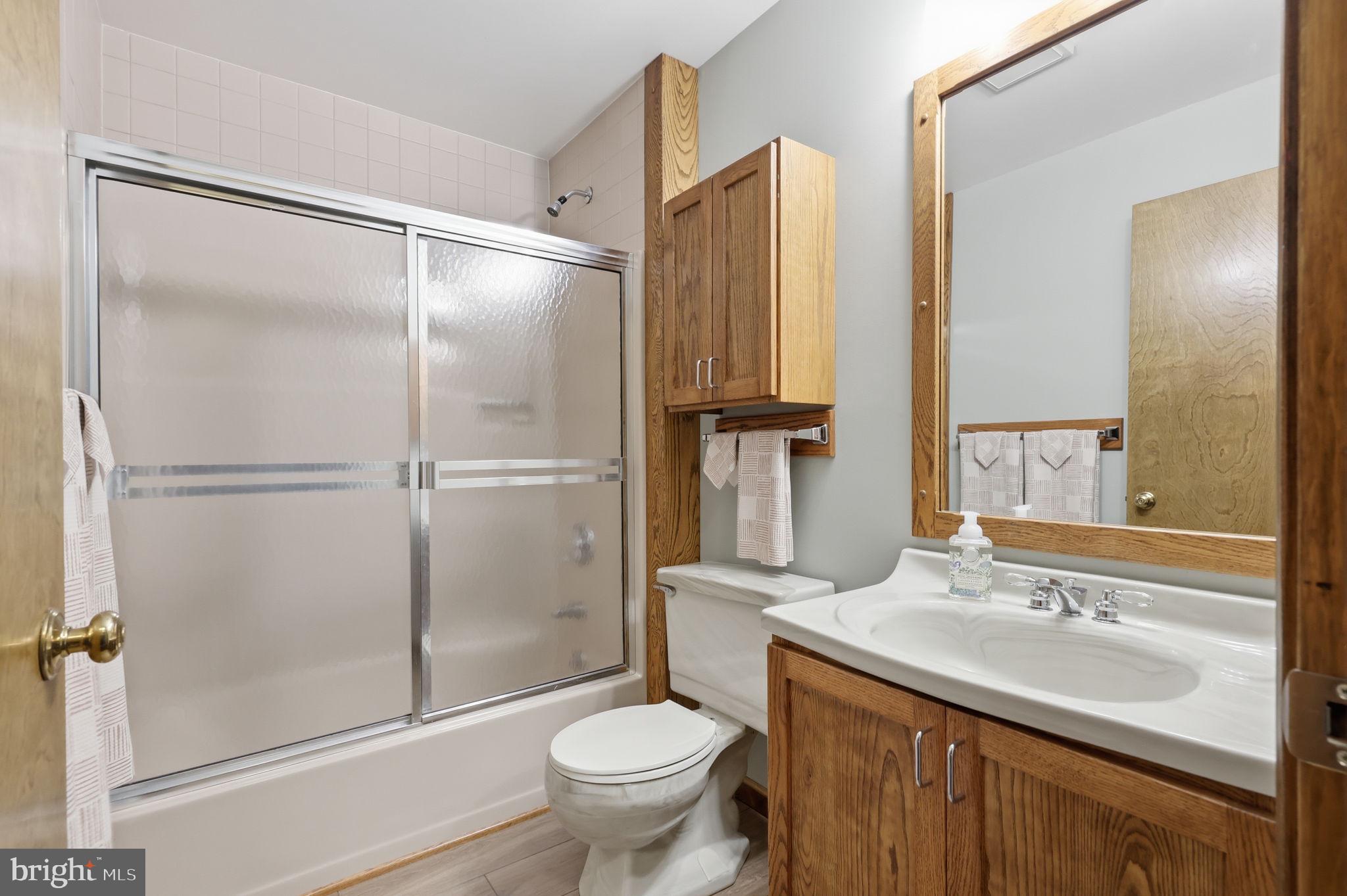 2733 Village Road Langhorne, PA 19047 - Photo 13 of 42
