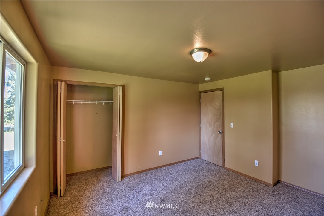 7630 191st Avenue Southwest Rochester, WA 98579 - Photo 15 of 22