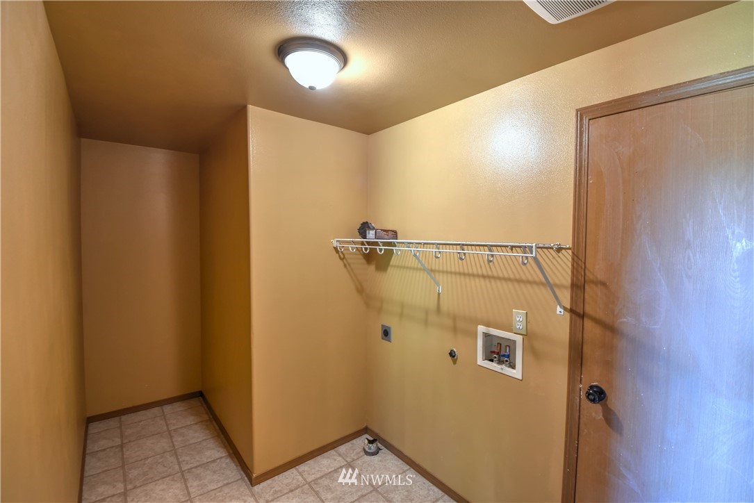 7630 191st Avenue Southwest Rochester, WA 98579 - Photo 18 of 22
