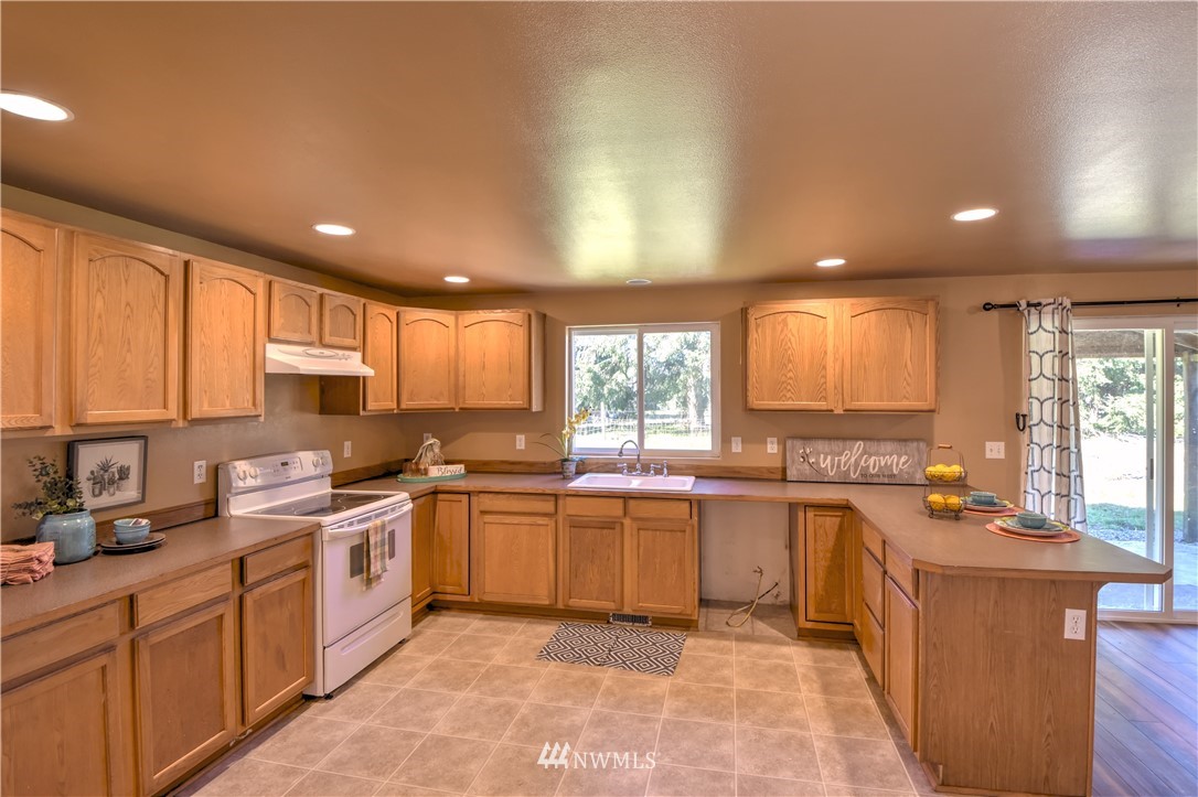 7630 191st Avenue Southwest Rochester, WA 98579 - Photo 7 of 22