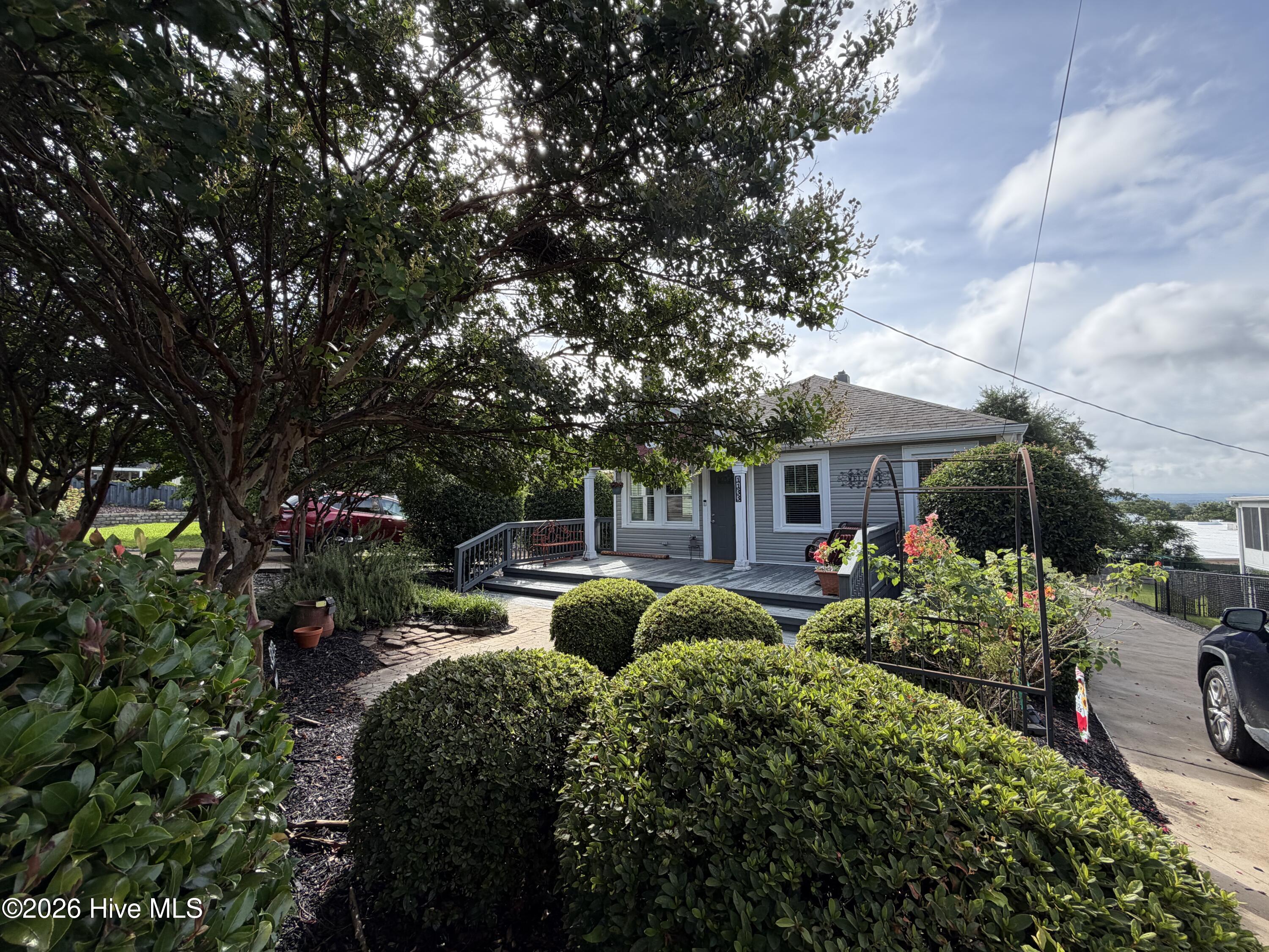 1133 Ridgecrest Avenue North Augusta, SC 29841 - Photo 1 of 23