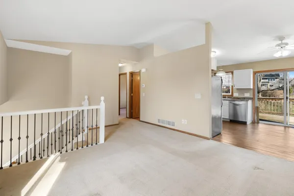 $375,000 | 2015 Heritage Drive, Shakopee, MN 55379