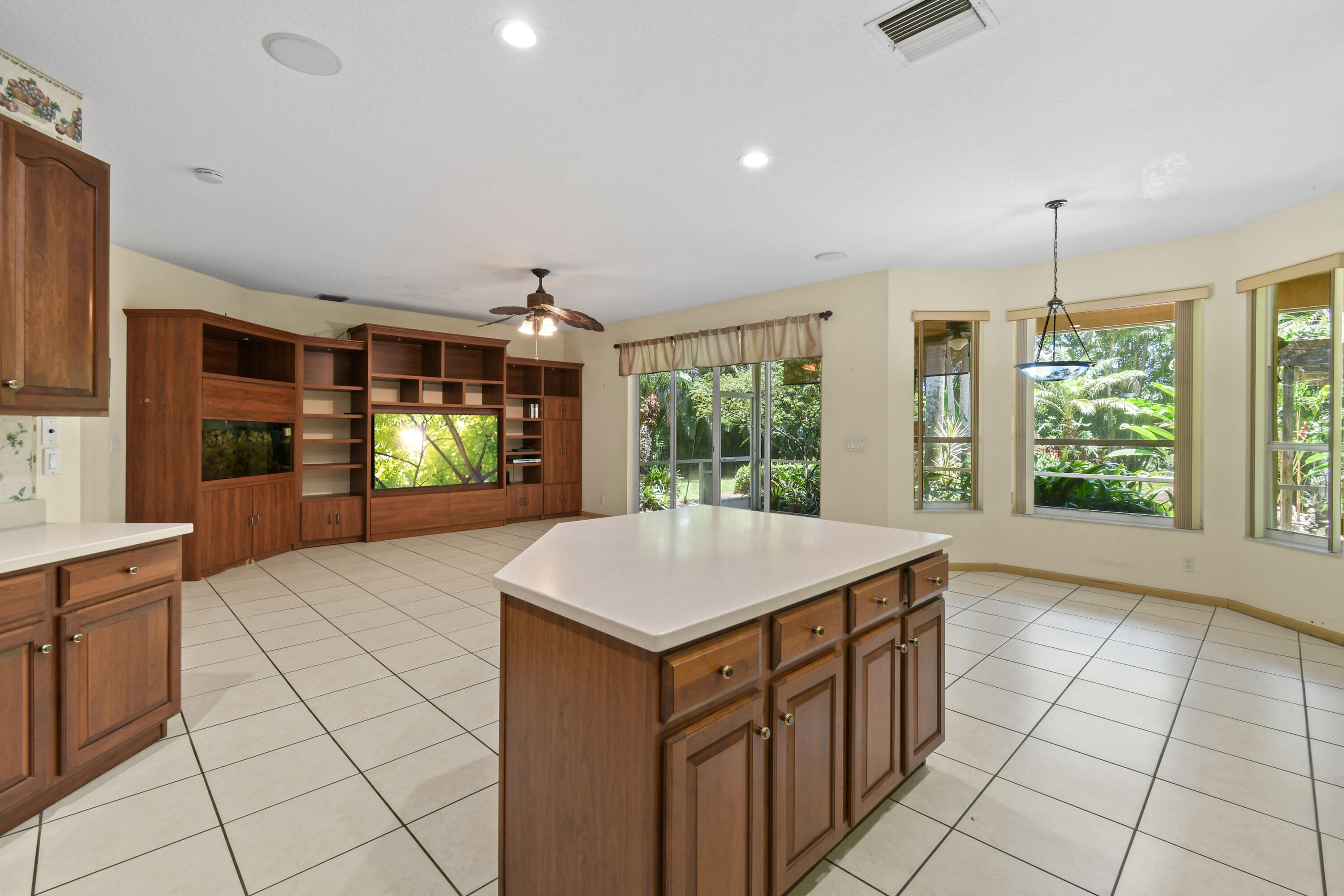 575 Scrubjay Lane Jupiter, FL 33458 - Photo 13 of 60 Open Kitchen