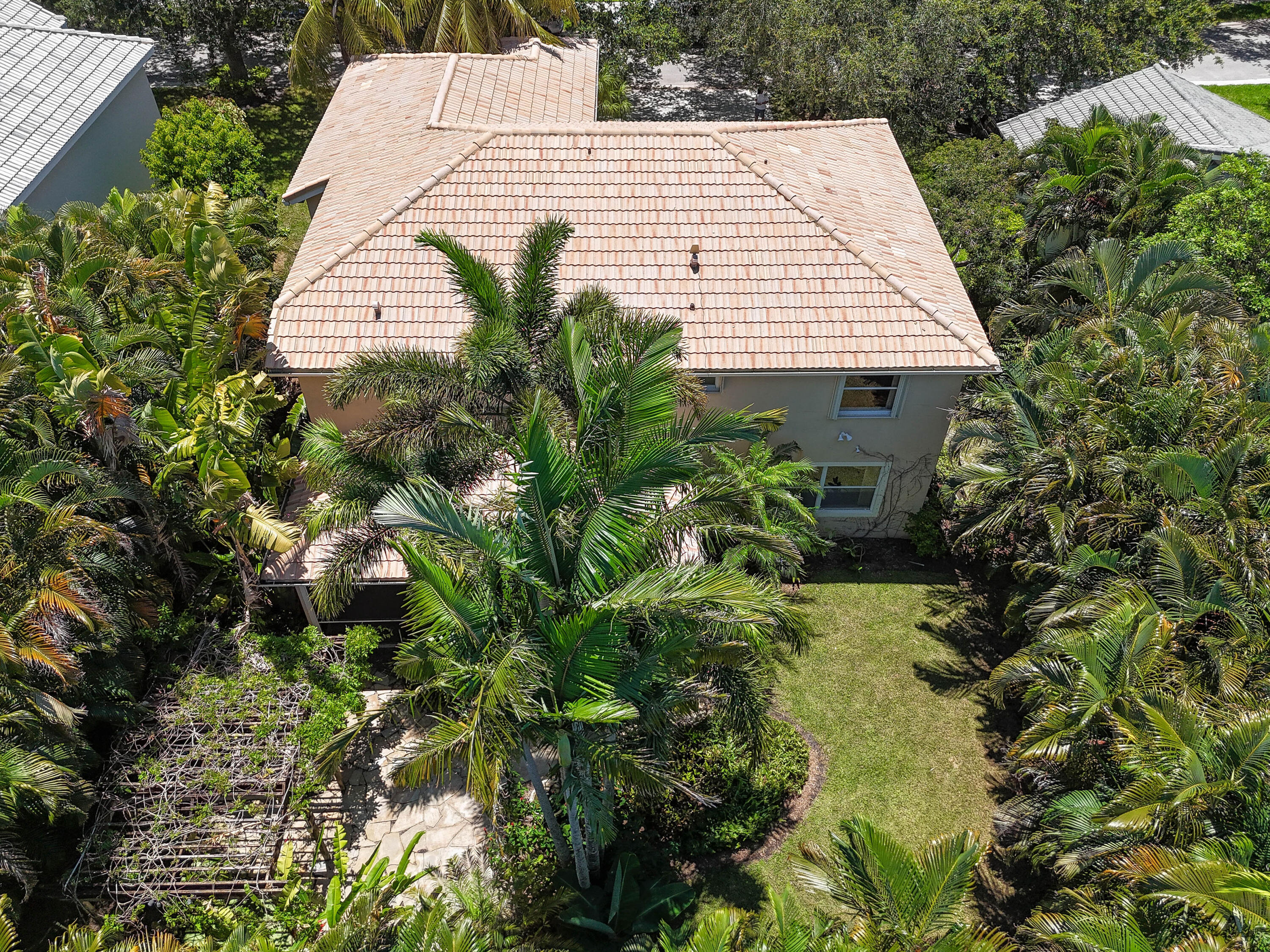 575 Scrubjay Lane Jupiter, FL 33458 - Photo 51 of 60 a view of a backyard