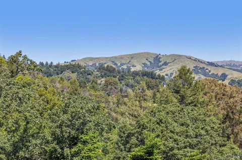 $1,950,000 | 485 Scenic Road, Fairfax, CA 94930
